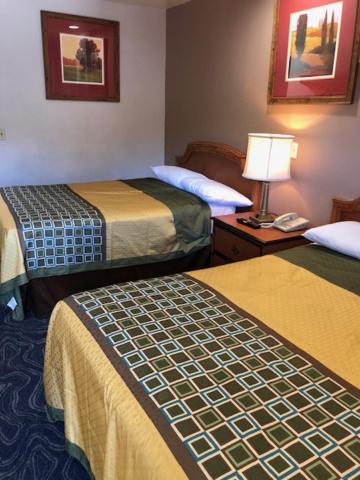Double Room with Two Double Beds interior